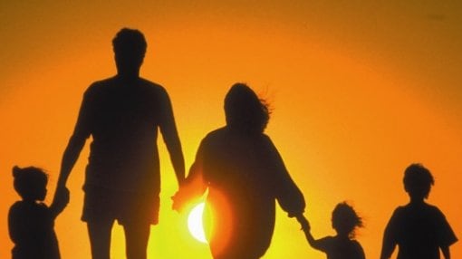 Il suicidio dell'Occidente: così ha sacrificato religione e famiglia in nome della libertà