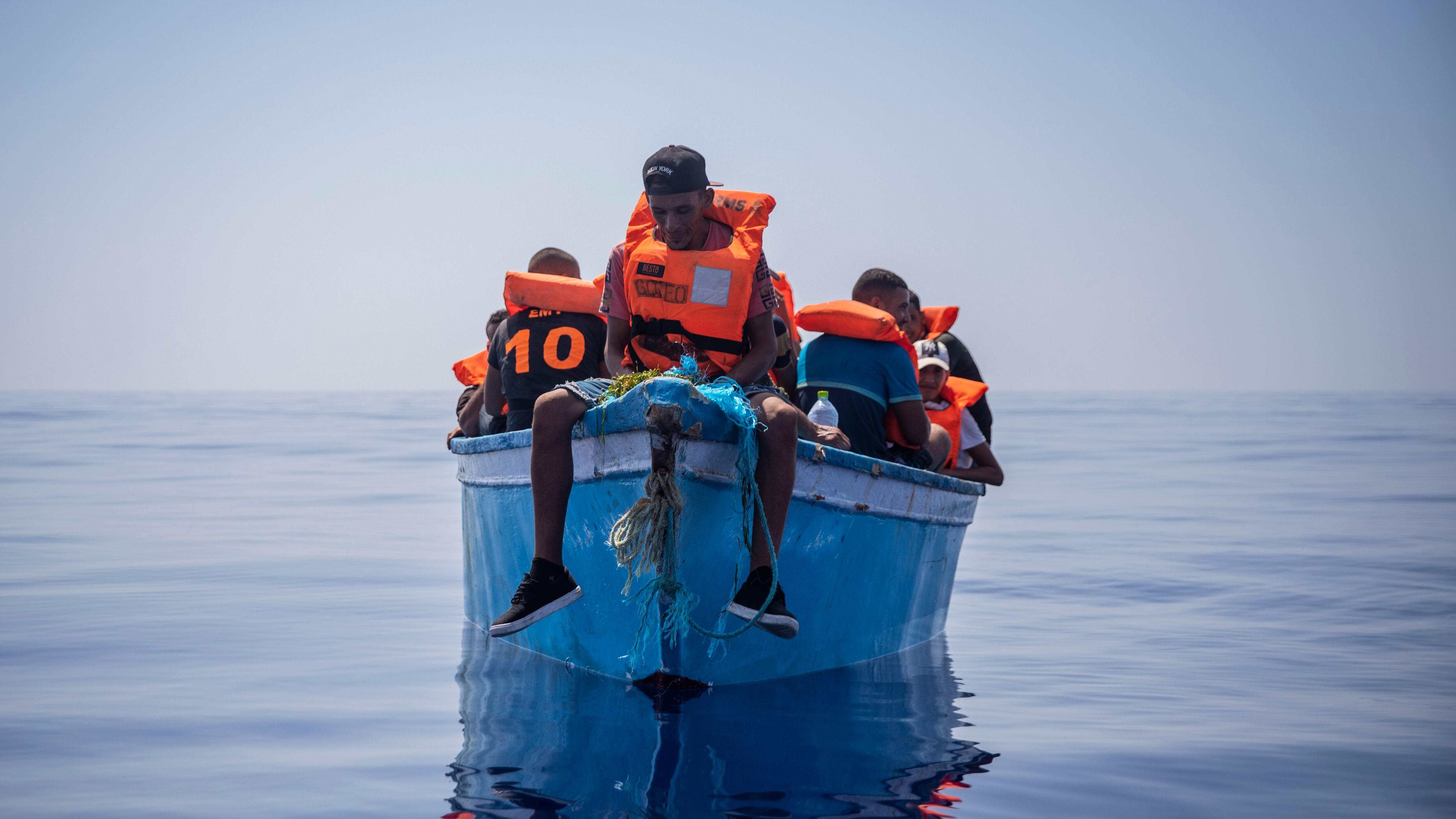 "Modello vincente". Le Figaro promuove il governo Meloni sull’immigrazione
