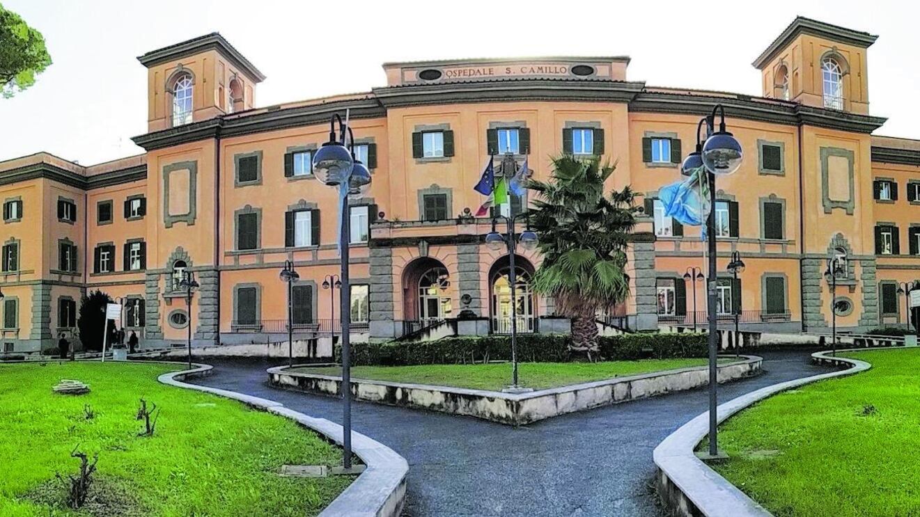 Roma, 13enne ferito alla testa da un proiettile: gravissimo. Cosa è successo