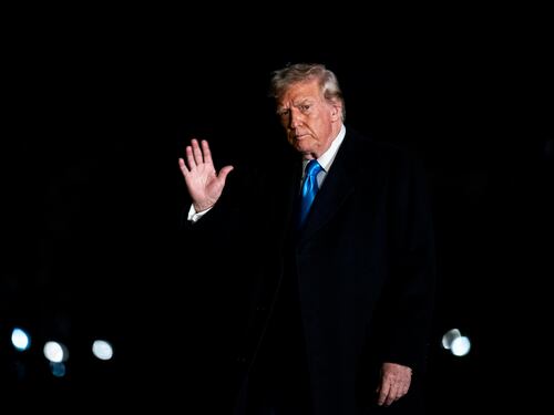 Trump non teme le ricadute. "La sofferenza ripagata"