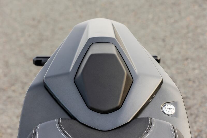 La nuova Suzuki GSX-8R 1