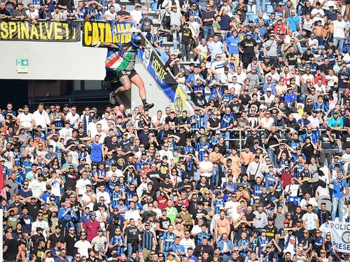Invasione di campo al Mapei Stadium: è un paracadutista