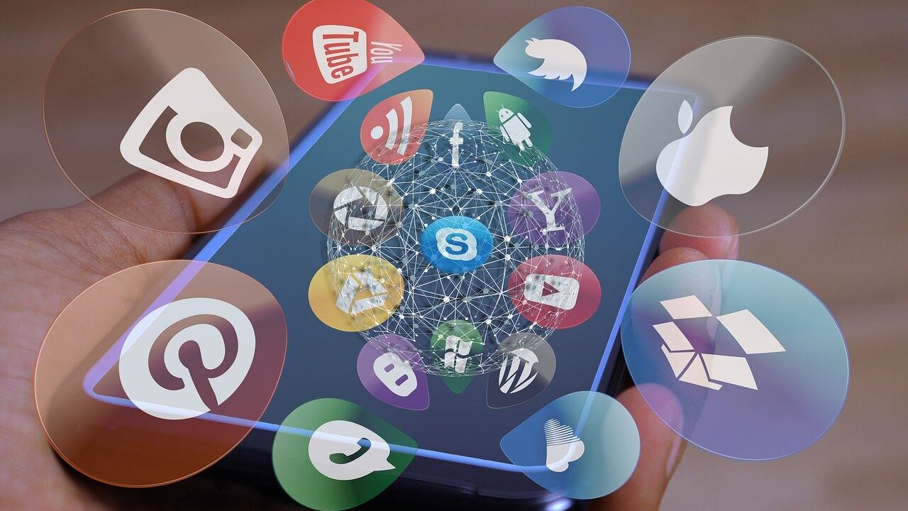 Anno nuovo, nuovi social: così cambiano le piattaforme