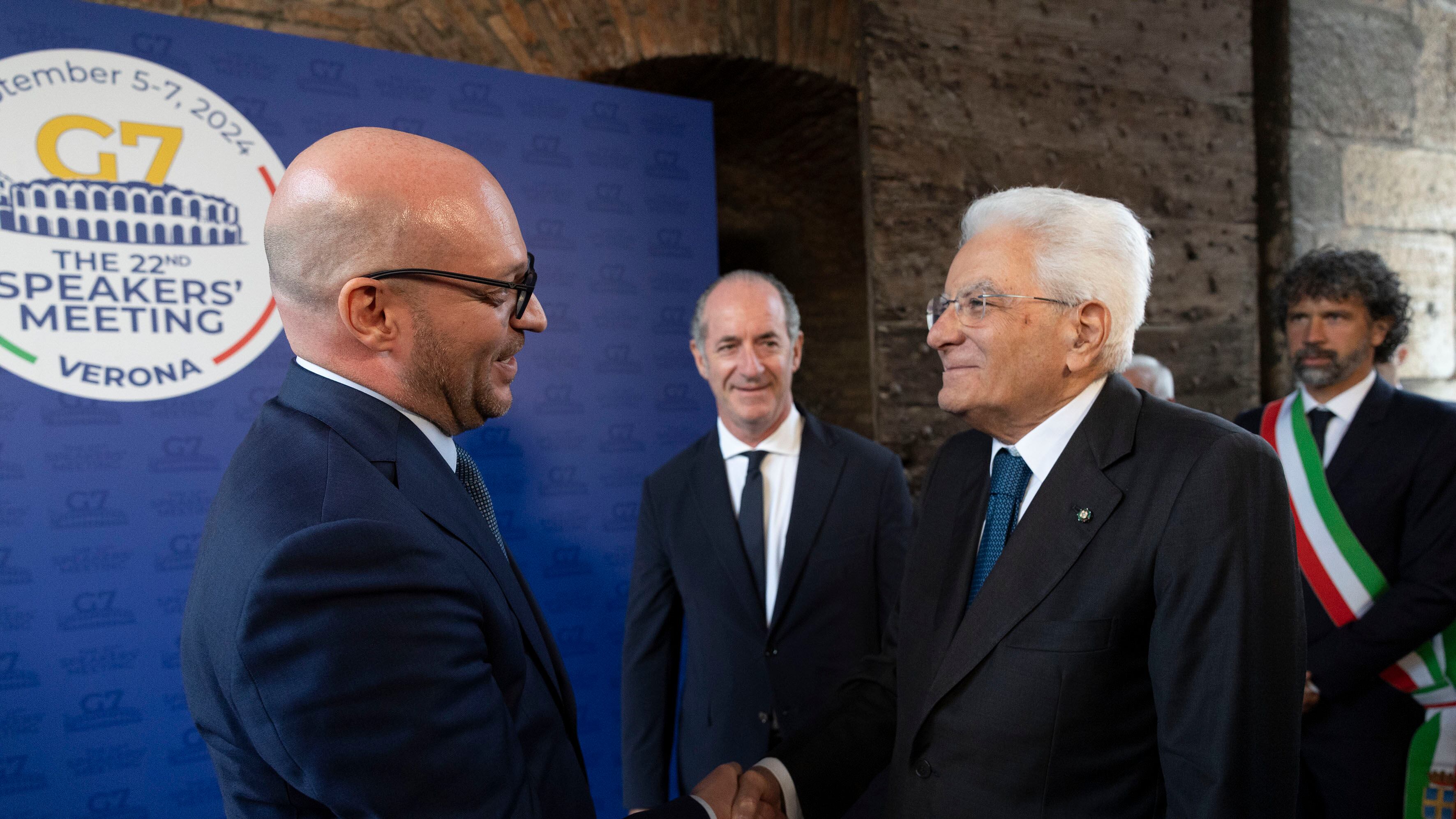 "La democrazia è fatica, si costruisce ogni giorno"