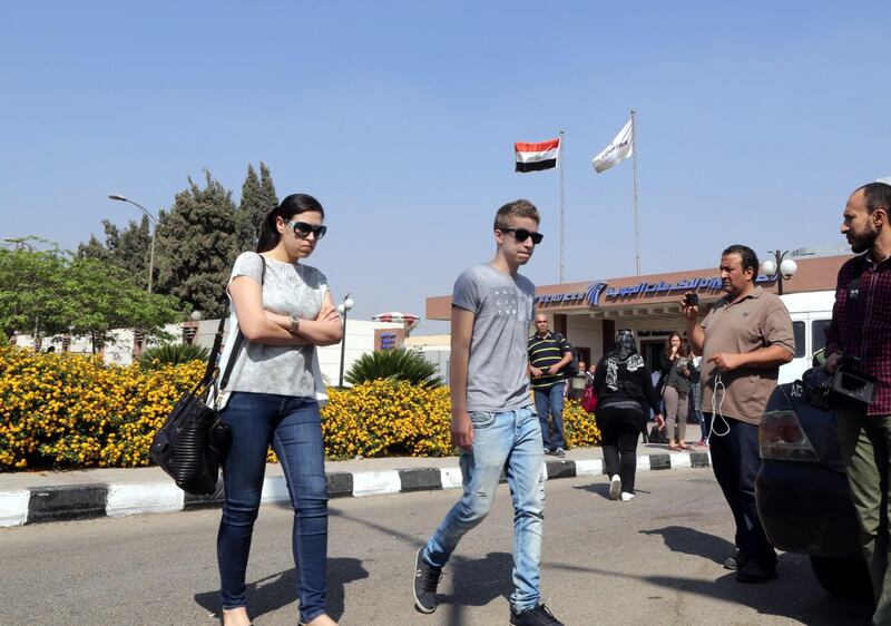 Egyptair, la disperazione dei parenti delle vittime 4