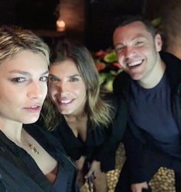 Elisabetta Canalis sexy in spiaggia 4