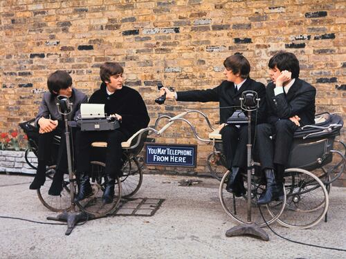 I Beatles, quattro attori comici con il gusto della musica rock