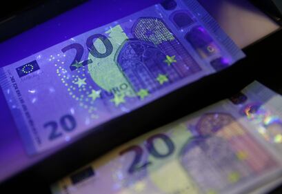 La presentazione della nuova banconota da 20 euro 8
