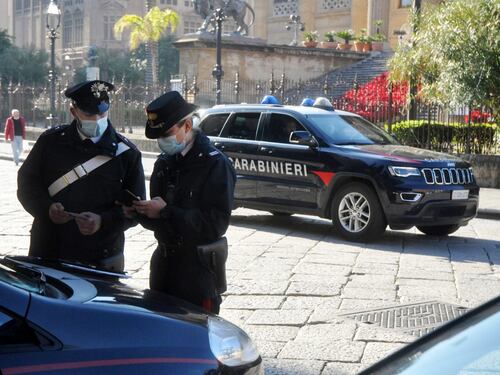 Chiusi in casa pure a Pasqua: cosa si potrà fare