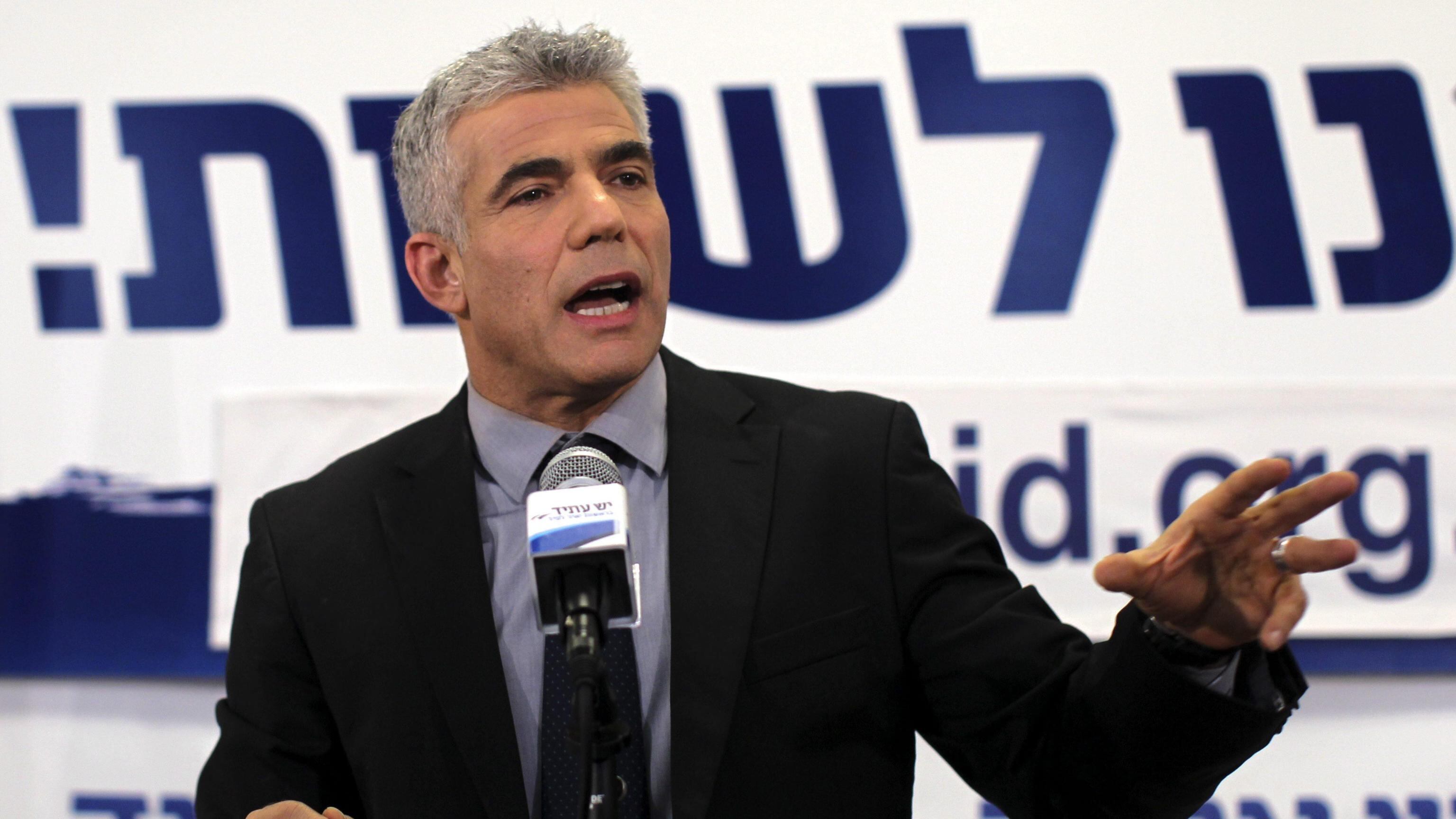 Yair, il bello della politica "Non sarò una foglia di fico"