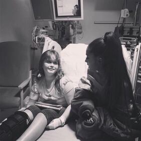 Ariana Grande solidale per Manchester 8