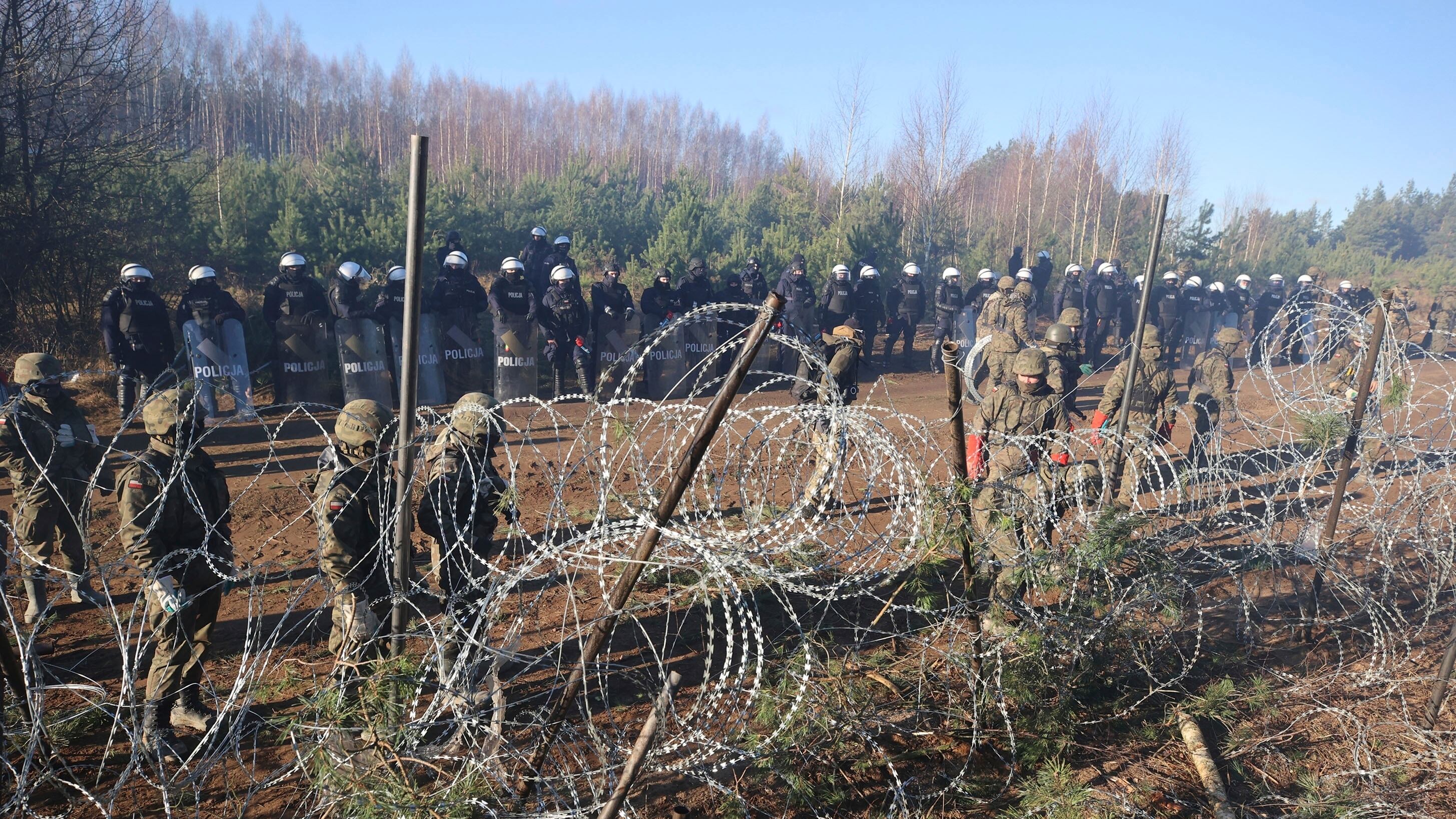 Dalla Cina al Kosovo, l'arma infallibile dei profughi