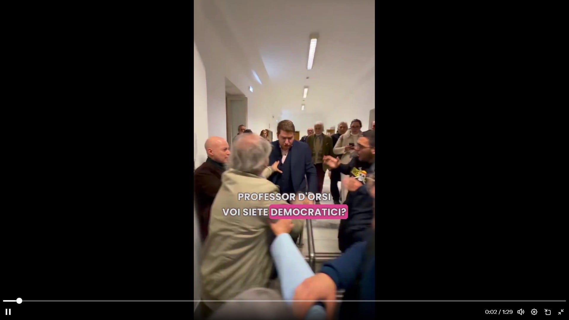 I filorussi dell'Anpi aggrediscono i Radicali pro Ucraina a convegno filorusso