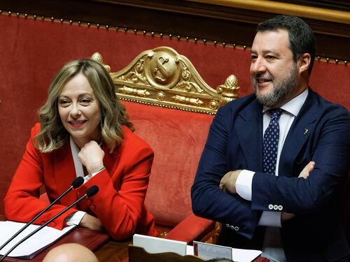 La maggioranza si compatta: l'intesa che accontenta tutti