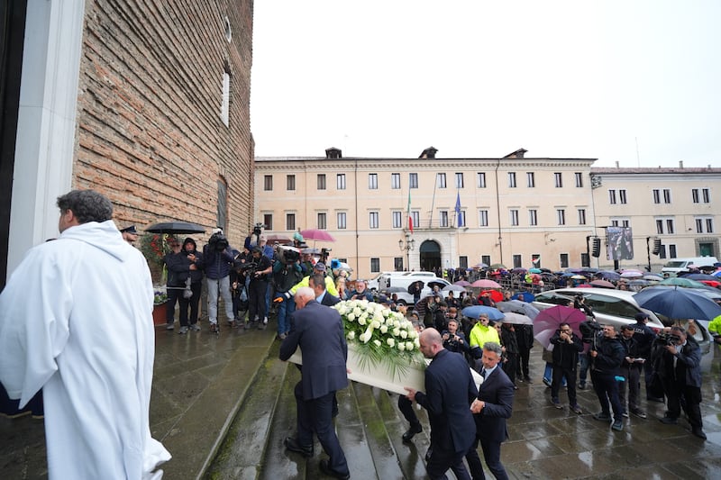 Il funerale di Alex Zanardi: le foto 2