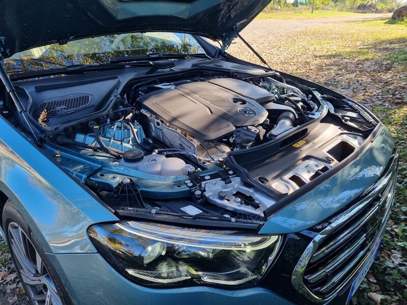 Mercedes Classe E 2024: guarda la gallery della prova 19