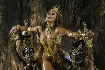 Rio, lo spettacolo delle scuole di samba 1