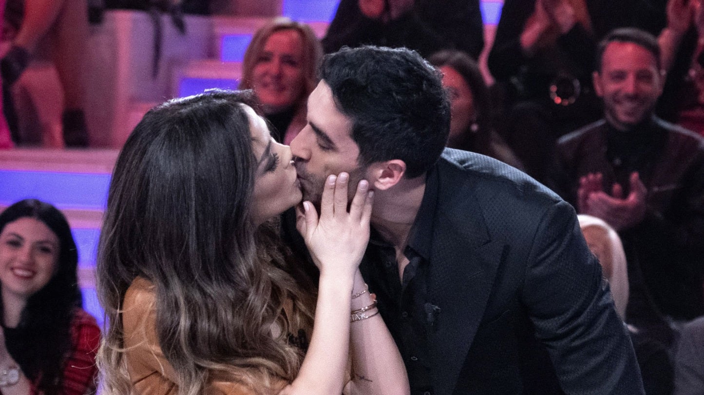 Giorgia Palmas: "Non sono incinta, sogno le nozze con Magnini"
