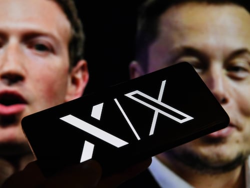 "Si può fare al Colosseo". Le ultime su Musk vs Zuckerberg