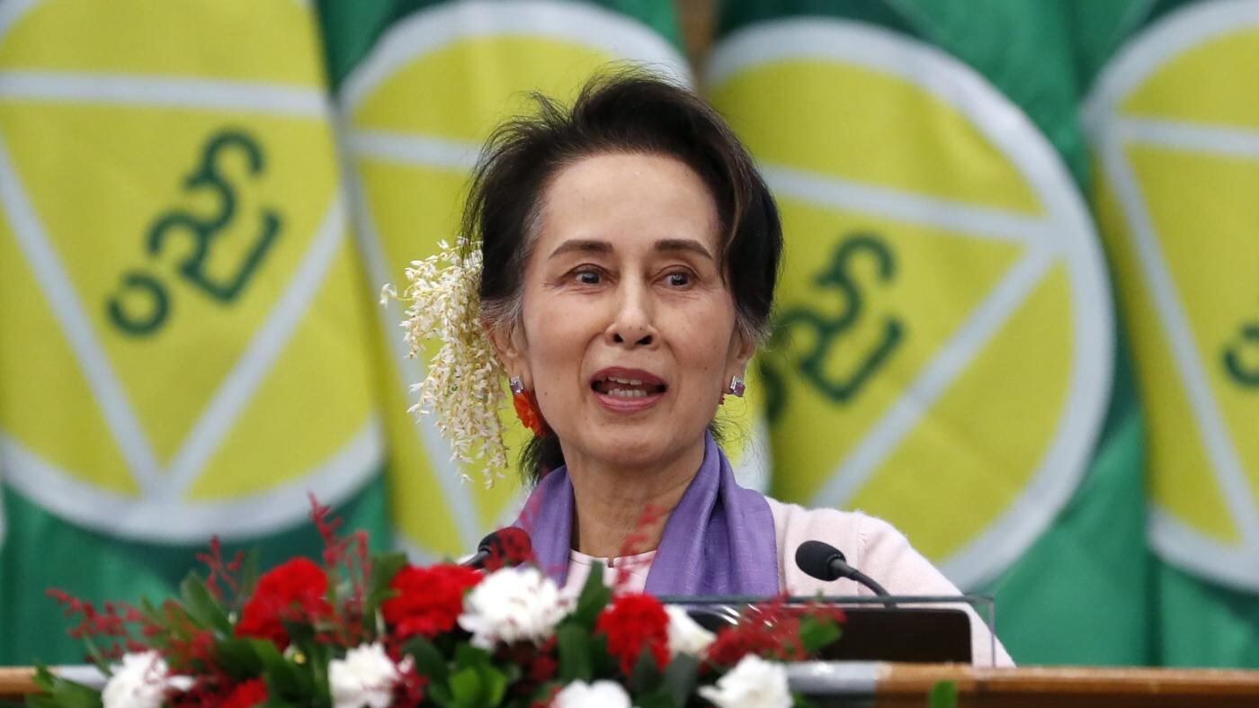 Birmania, scarcerata Aung San Suu Kyi: trasferita ai domiciliari