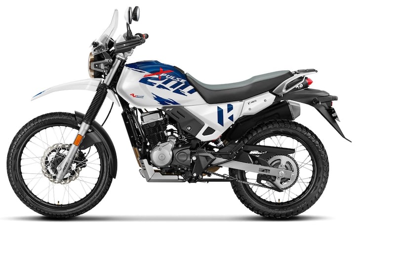 Hero Xpulse 200 4V e Hunk 440 21