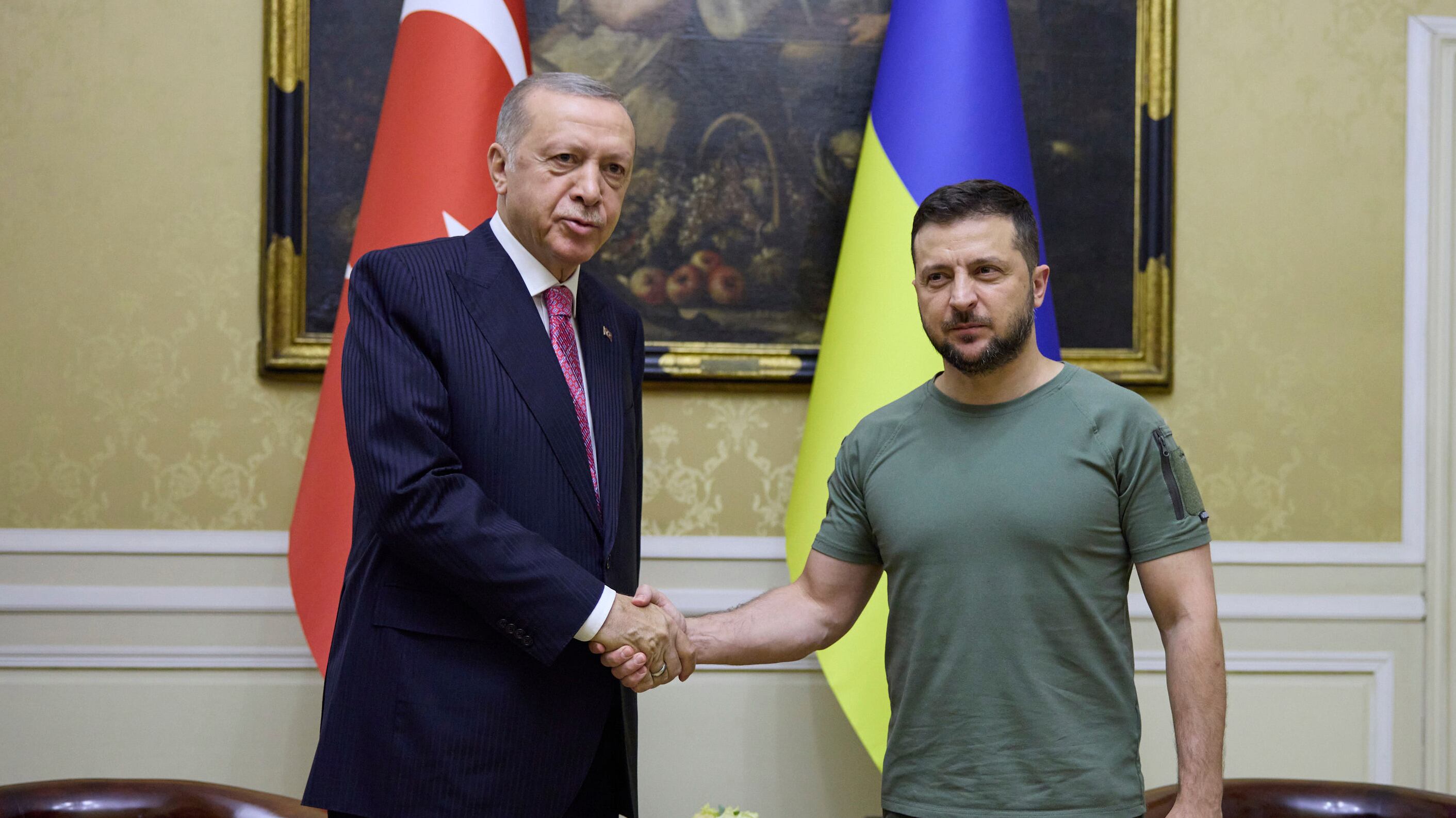 Allarme attentati a Mosca. Summit Zelensky-Erdogan