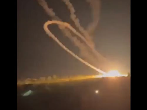 Missile russo "impazzito": inverte la rotta e colpisce i soldati filo-Putin