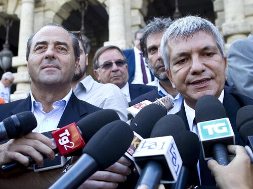 Riforma lavoro, l'asse Vendola-Di Pietro spacca la sinistra