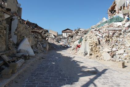 Amatrice, viaggio nella città sommersa dalle macerie ad un anno dal sisma 6