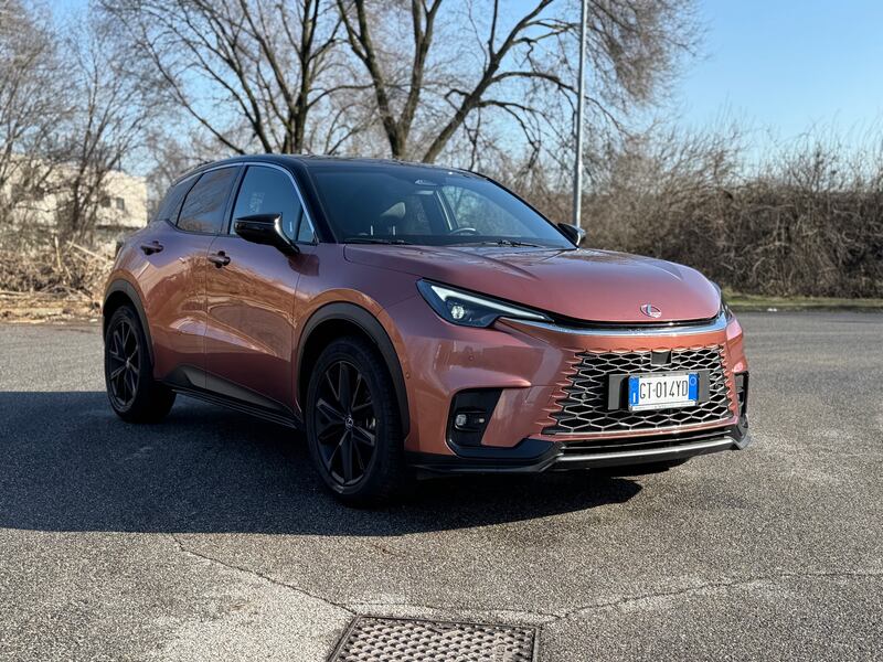 Lexus LBX: guarda la gallery del nuovo B SUV ibrido premium giapponese 5