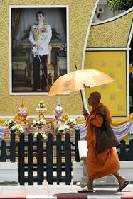 La cerimonia d'incoronazione del re Maha Vajiralongkorn a Bangkok 8