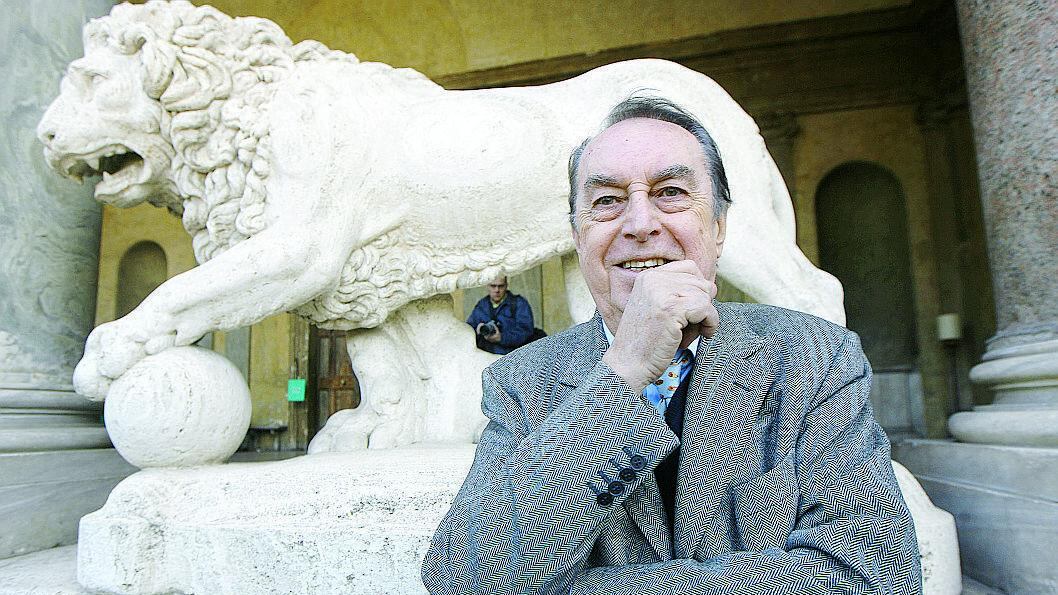 «Una super scuola per salvare il teatro»