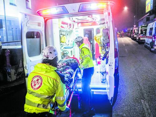 Bimbo di 9 anni ucciso in casa, la mamma suicida in mare