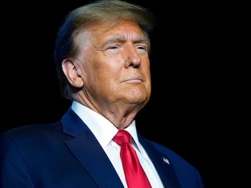 Frode, Trump condannato a pagare oltre 354 milioni di dollari