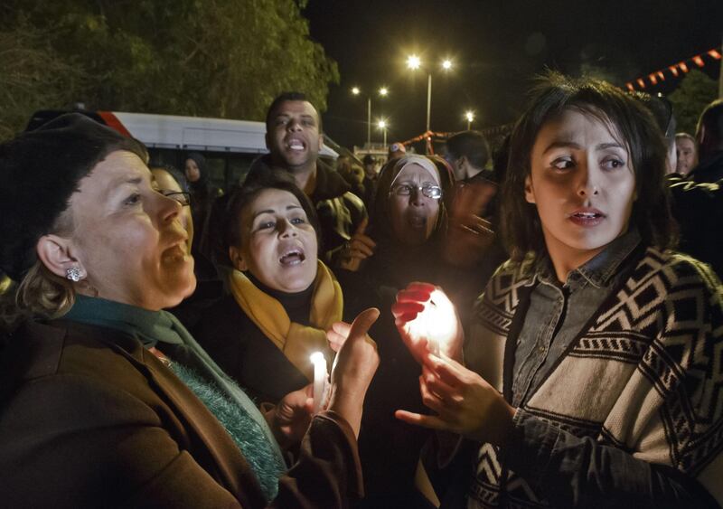 Veglia a Tunisi dopo gli attentati 6