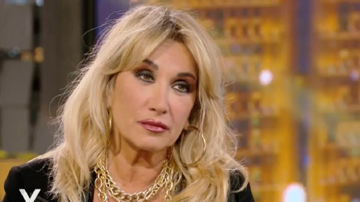 "Voto di castità per non perdere mia figlia". La rivelazione di Simona Tagli