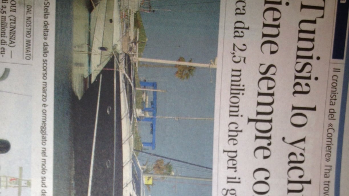 Lo yacht di Bossi jr in Tunisia