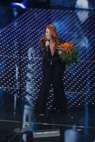 Sanremo 2016: i look femminili nella serata cover 1