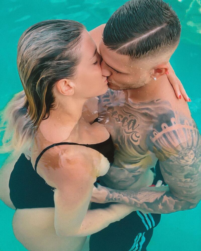 Wanda Nara sempre più hot: gli scatti della moglie di Icardi 7