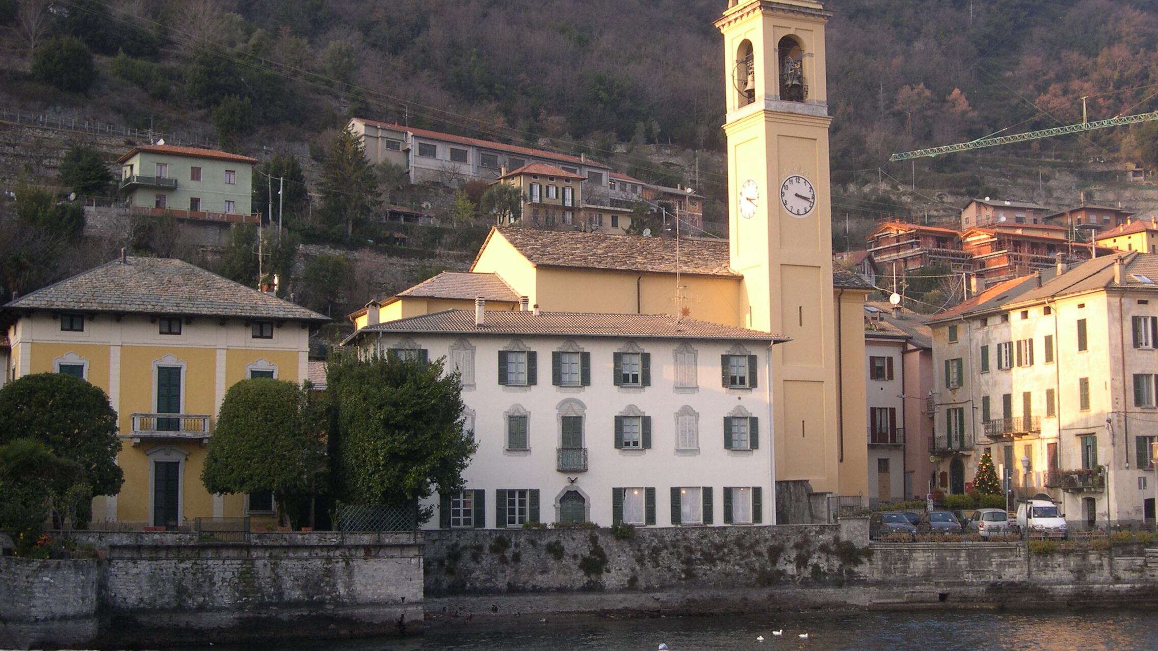 Laglio stoppa Hollywood: "No alle riprese del film, preferiamo i matrimoni al cinema"
