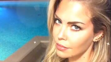 Costanza Caracciolo contro una follower: "Hai rotto le palle"