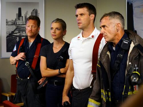"Un ambiente tossico sul set": cosa c'è dietro Chicago Fire e Chicago P.D.