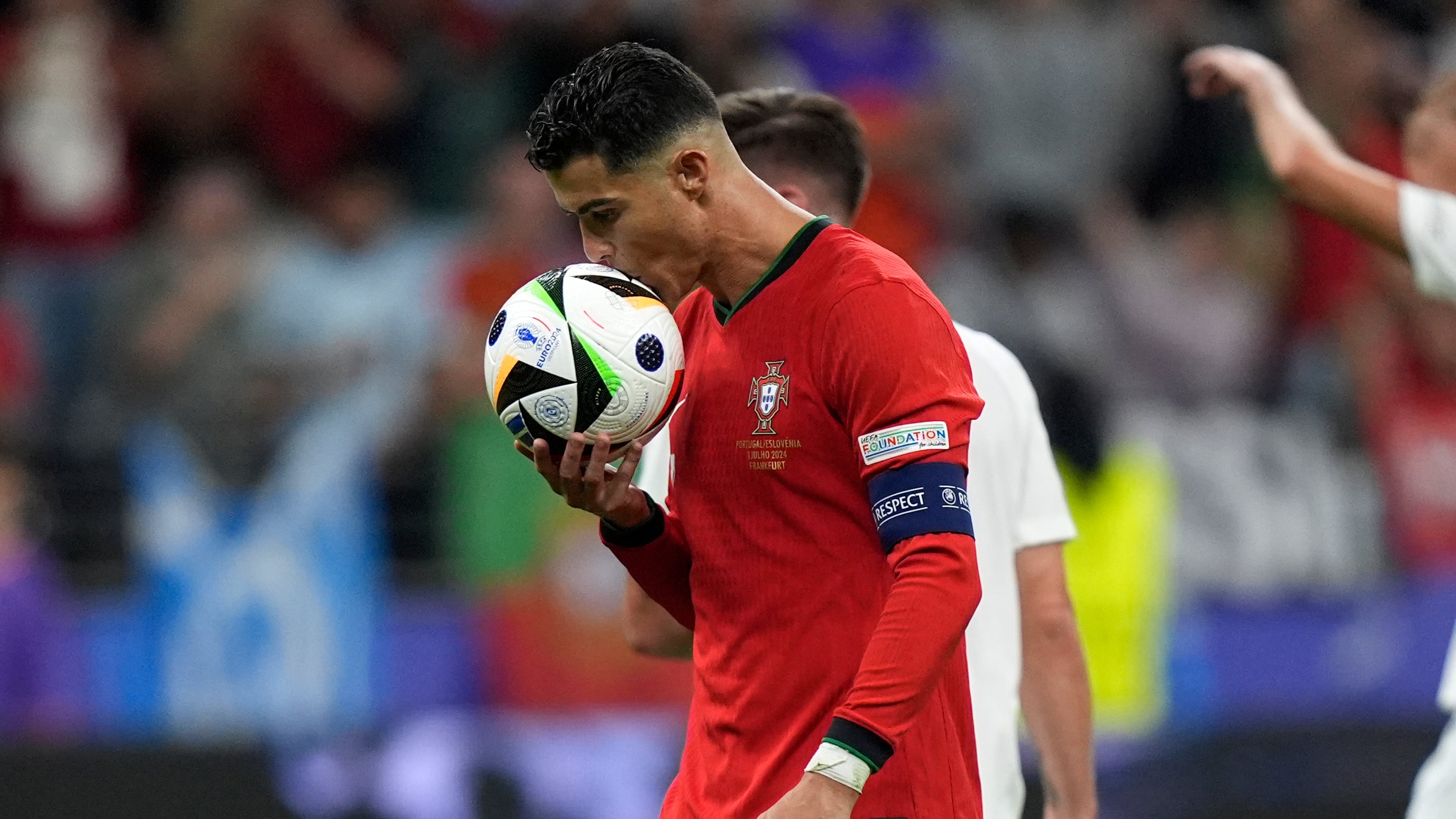 Cristiano Ronaldo, rinnovo contrattuale a cifre folli: quanto incasserà al giorno il portoghese