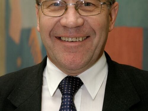 Abusi sessuali su richiedenti asilo: condannato ex ministro norvegese