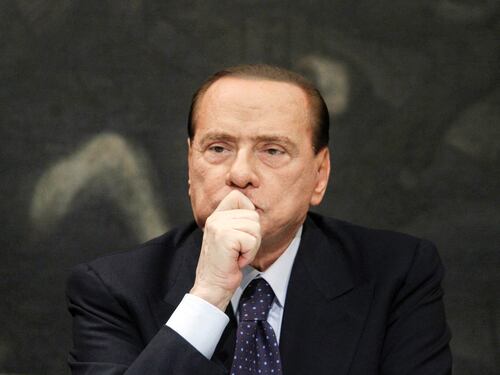 Il Cav: la sinistra ha già deciso ma non può eliminarmi così