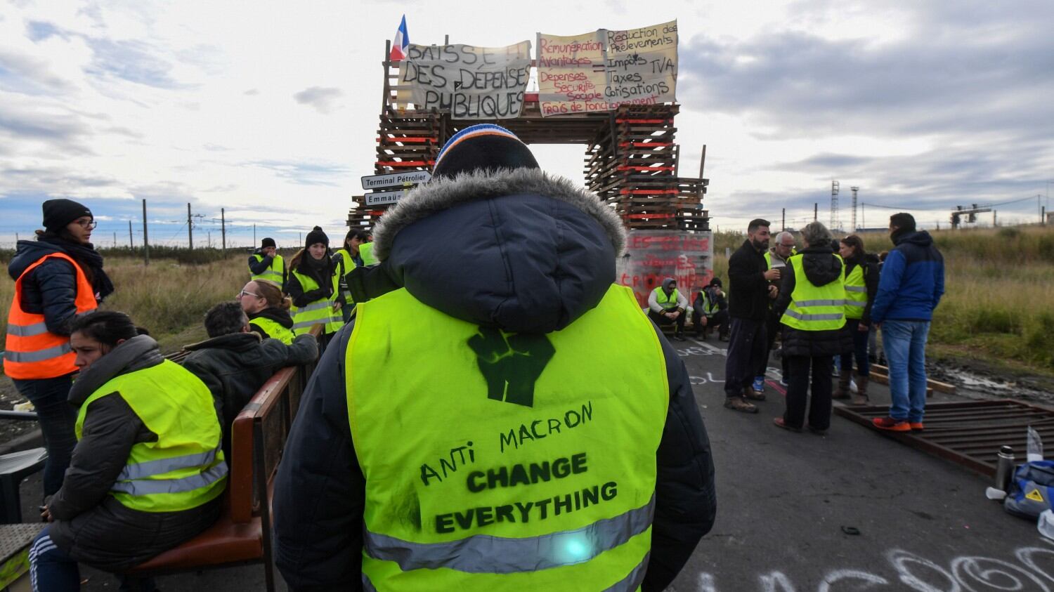 Assist di Trump ai gilet gialli: "Ribellione contro il marxismo culturale"