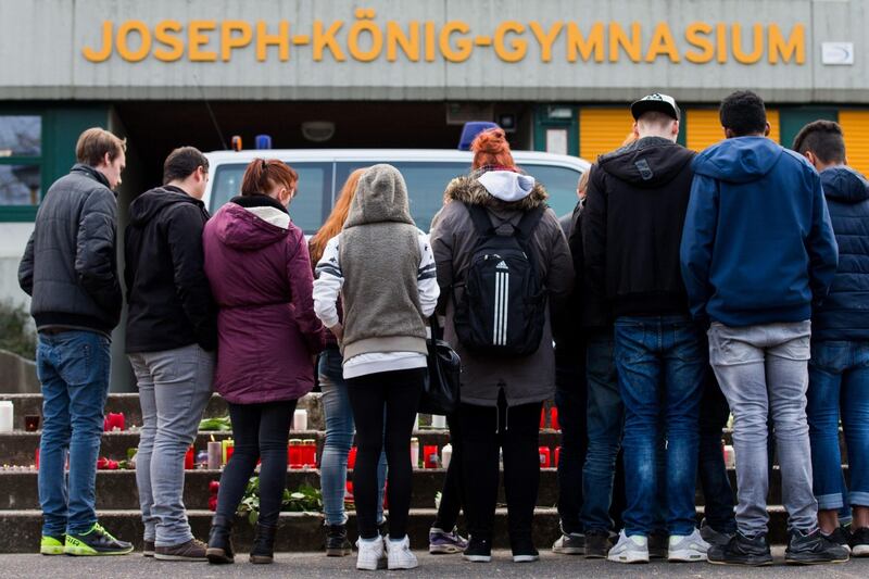 Germania, il dolore per le vittime dello schianto 4