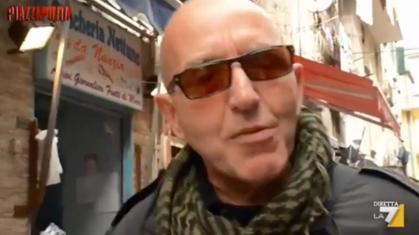 Italiano convertito all'islam: "Combatterò contro voi infedeli, anche contro mio nipote"