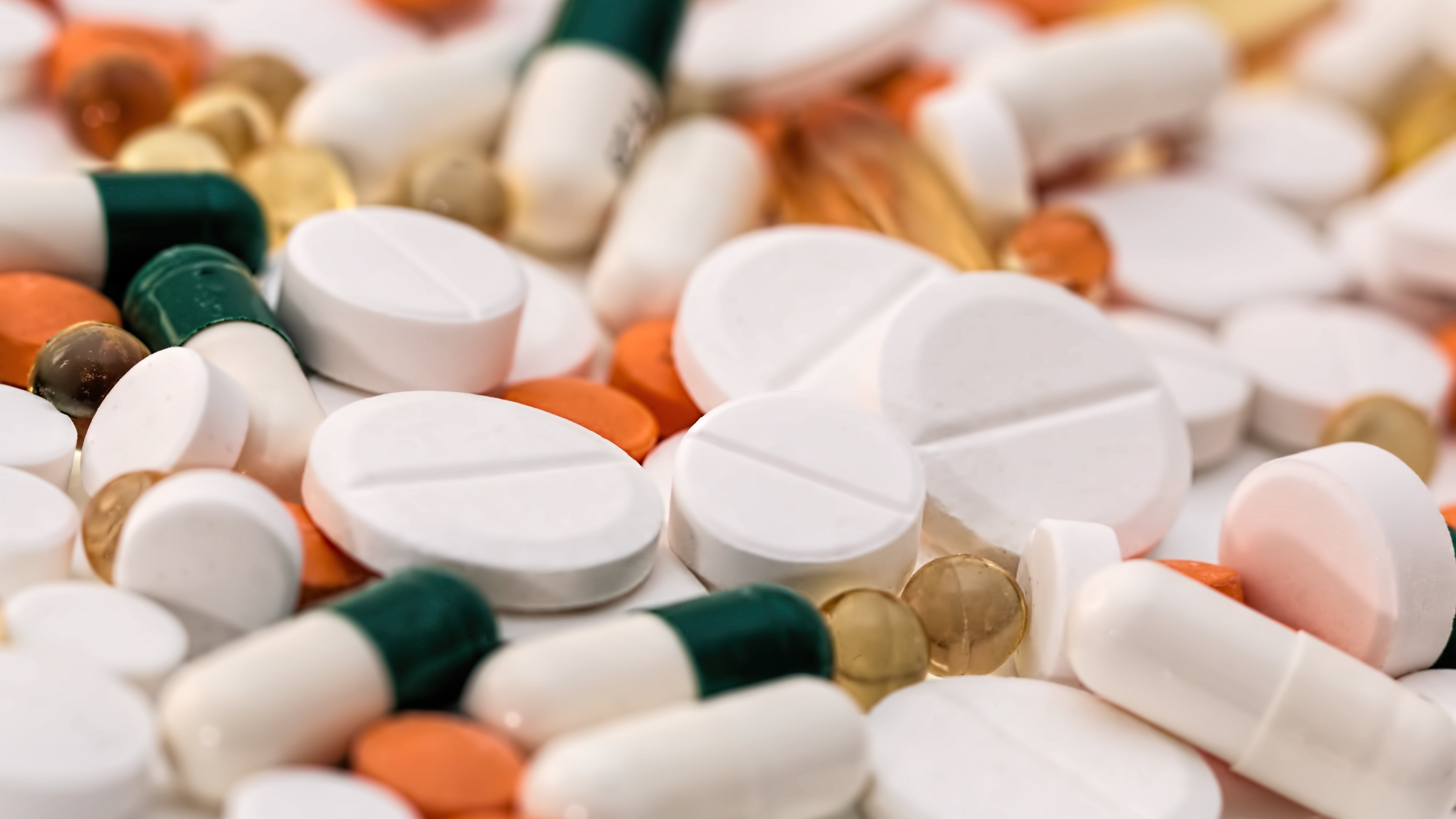 “Tempesta perfetta”. Allarme per la carenza di farmaci: quali mancano