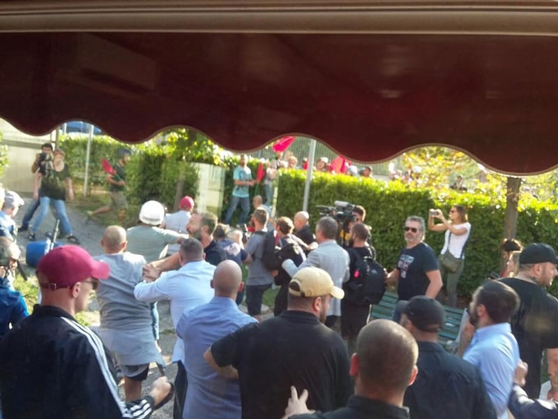 Roma, scontri tra CasaPound Italia e centri sociali 1